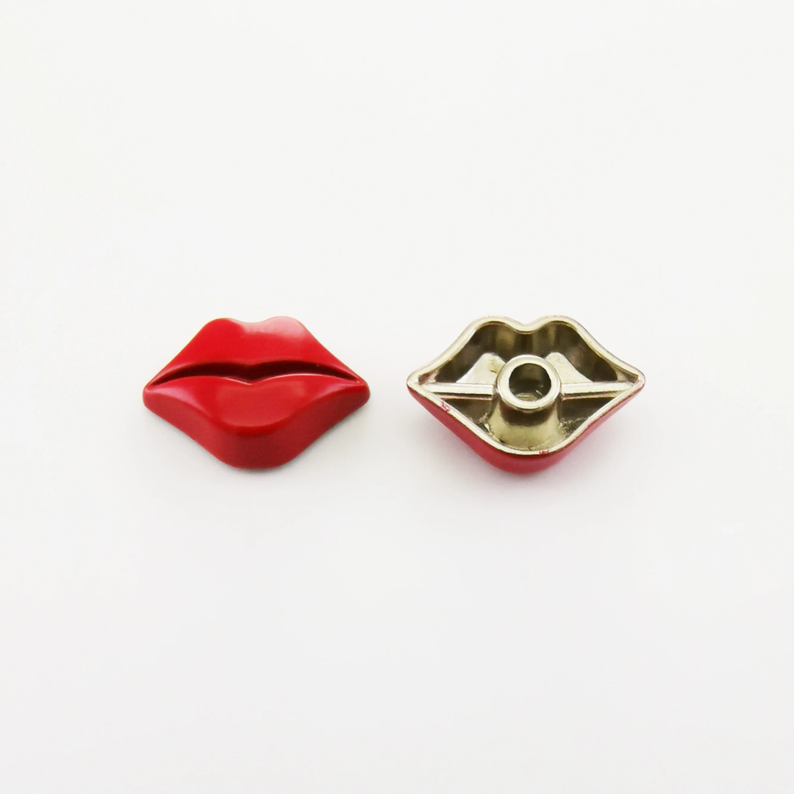 Hot-sale Metal Big Red Lip Buckle Shoes Bag Garment Rivet Shoe Decorations