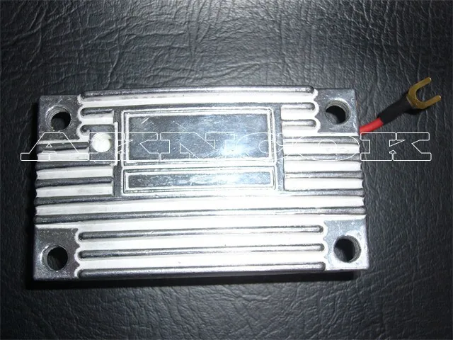 VOLTAGE REGULATOR L79000HD,L79000,79000LH,L79000HDP,79900,102200,VRL79000HD,VRL102200F,461041C1,585949C1,100650,975002300J