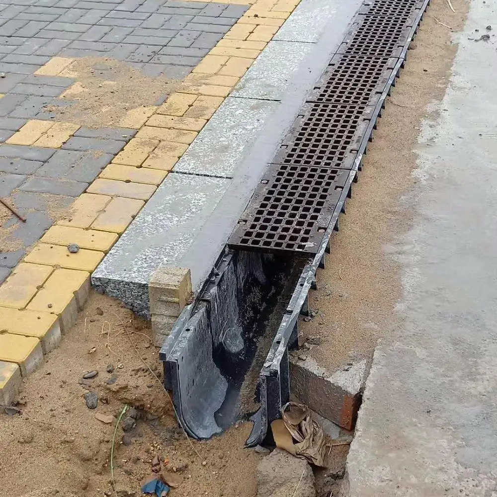2019 new black HDPE linear water drainage channel with grating