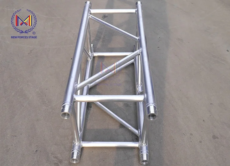 Высококачественные опора для заземления осветительной фермы и основная используемая кровельная система