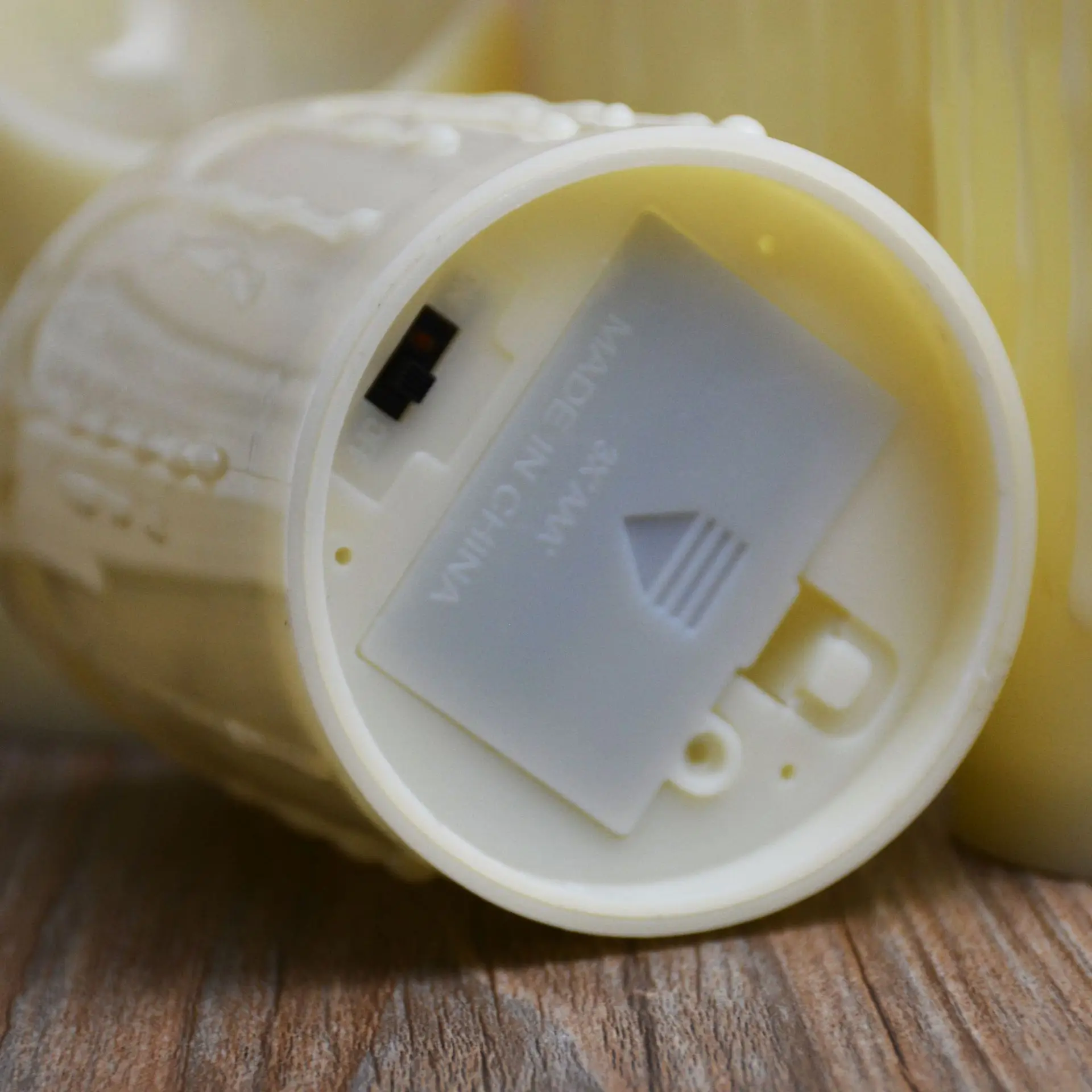 Battery Operated LED Flameless Pillar Candles