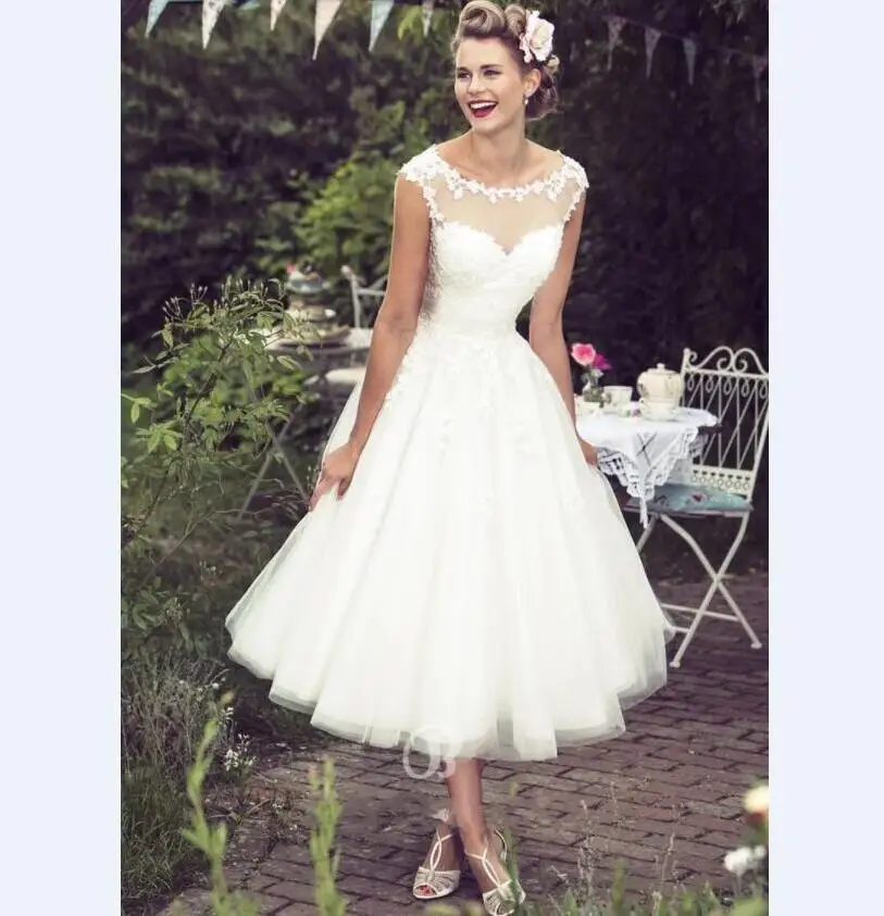 Cap Sleeve Lace Tulle Fat Size Fairy Short Bridal Wedding Gown