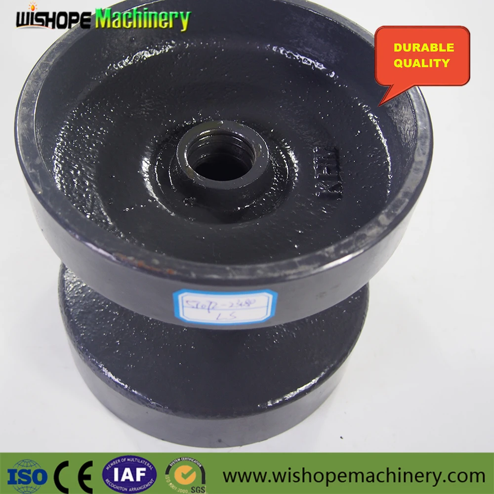 Agriculture Combine Harvester Support Roller Kubota Spare Parts For 5T072-23180