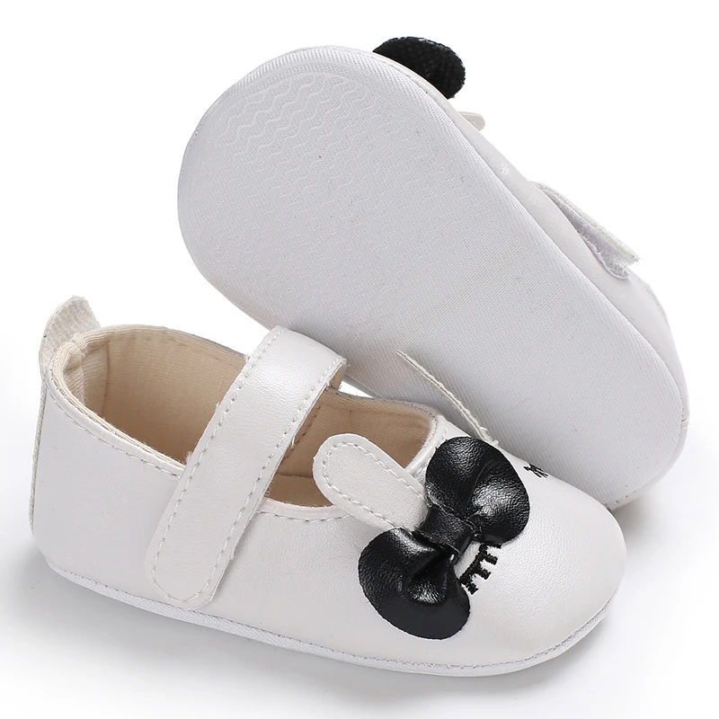 2023 Alibaba wholesale hot new soft baby shoes with different colors baby girls Prewalker shoes