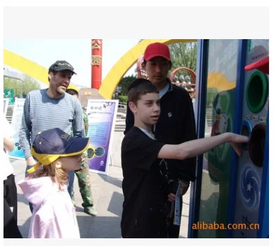 
Intelligent environmental protection paid recovery reverse vending machine with compression and paid return 