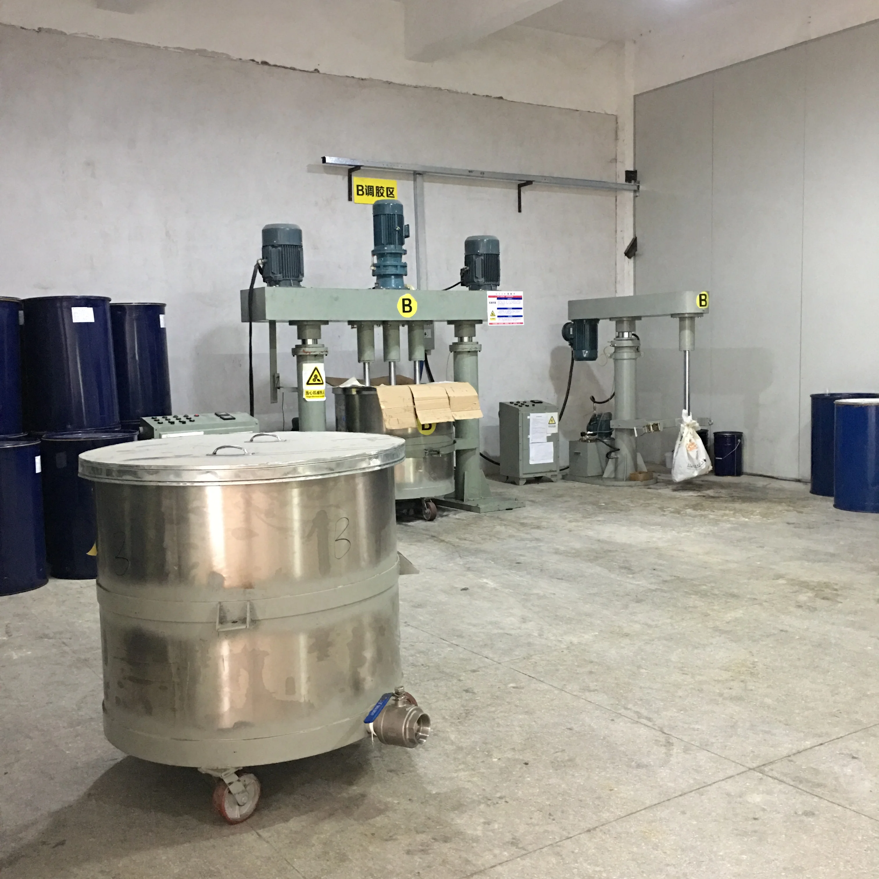 Factory Price Liquid RTV2 Platinum Silicone For Making Delicate Pattern GRC Plaster Resin Concrete Mold