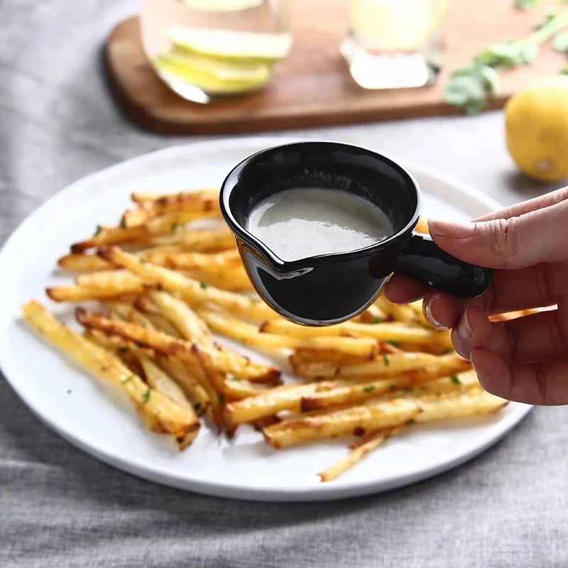 Factory direct Personalized dinner ware fancy matte surface bulk rimmed  pink ceramic dinner plate