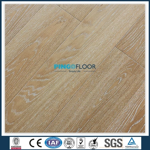 
European Oak Veneer Engineer Wood Flooring Brush Surface 