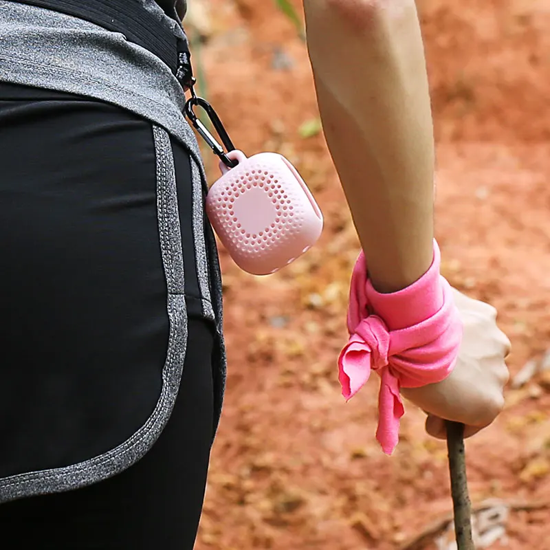 
sports towel microfiber sports towel sports cooling towel with silicone box 