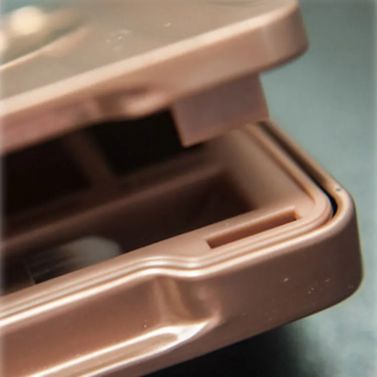 custom logo professional magnetic makeup eyeshadow tin palette 12 colors with mirror and embossed Logo