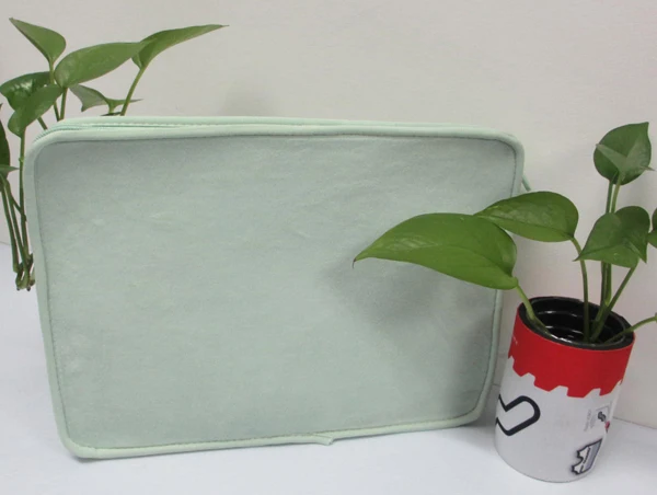 cheap reversible neoprene laptop/computer sleeves/bags