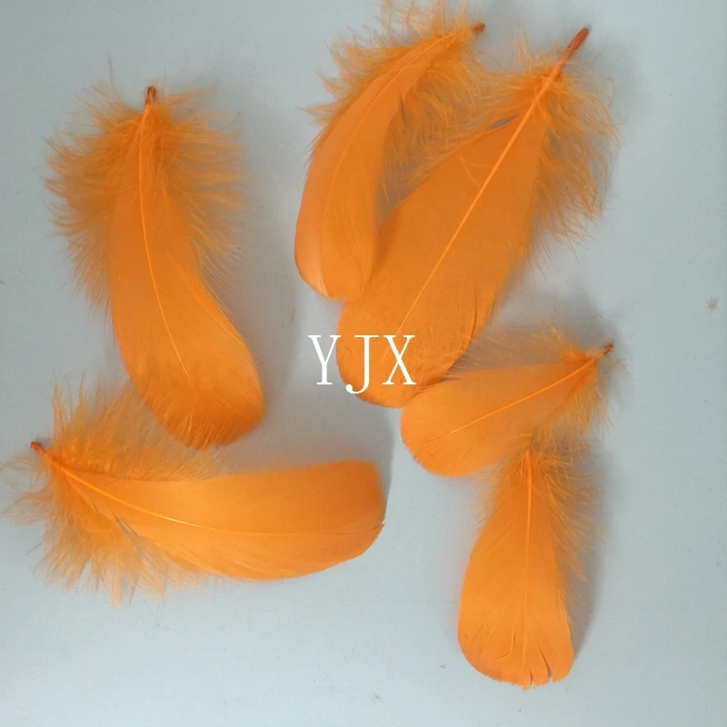 Wholesale colored Goose Feathers  Duck feather for sale carnival costumes dream catcher decoration