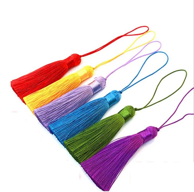 
16cm High Quality Polyester Silk Tassel with loop 