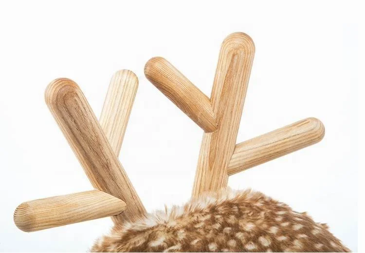 WSZ 3102 Deer Design Solid Wood Seat Interesting Style Changing Chair Settings Wooden Giraffe Stool For Children Funny Chair
