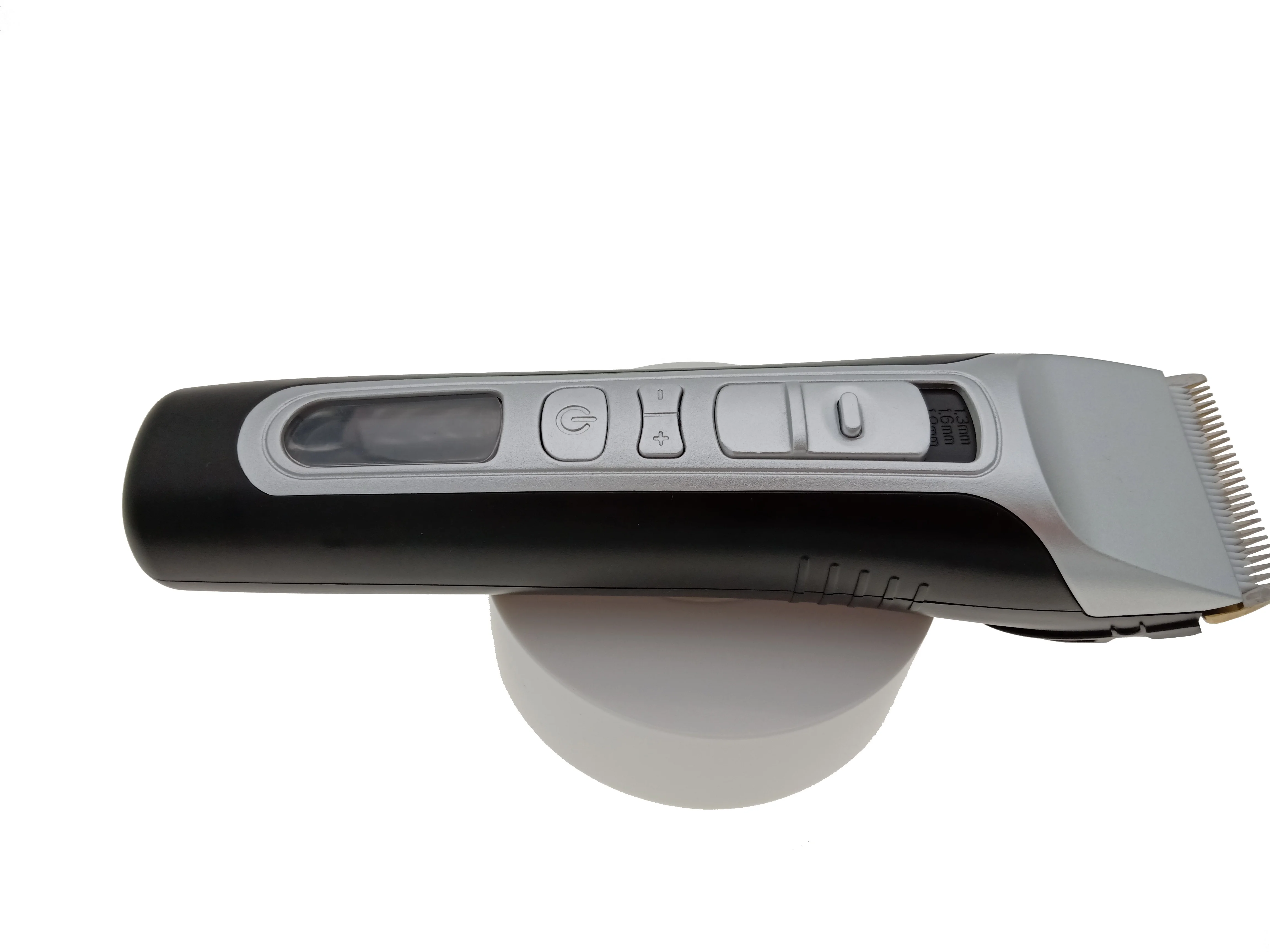 LCD display rechargeable Ceramic cutter head hair trimmer with 2 spare cutter heads