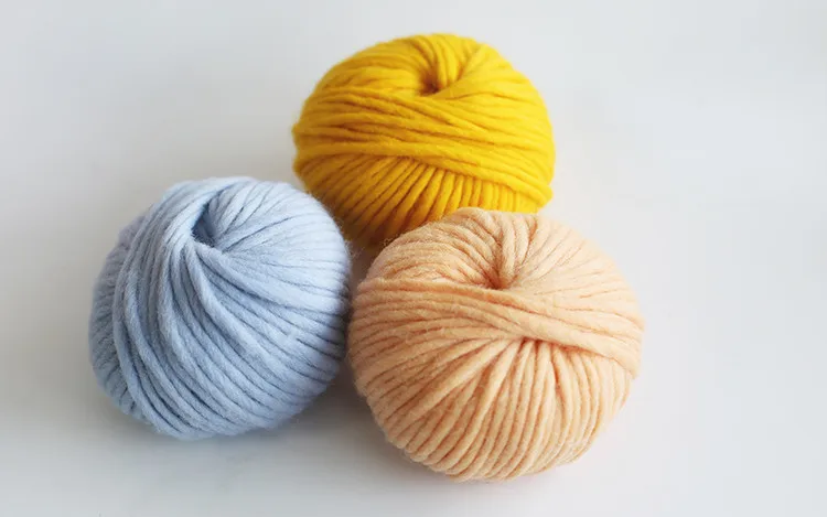 cheap wholesale 100% wool yarn, knitting wool yarn, wool roving yarn for hand knitting sweater