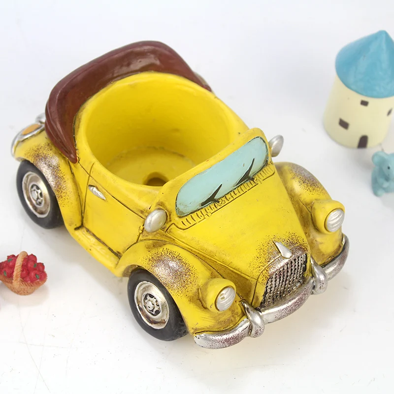 Roogo resin retro car statue mini flower pots