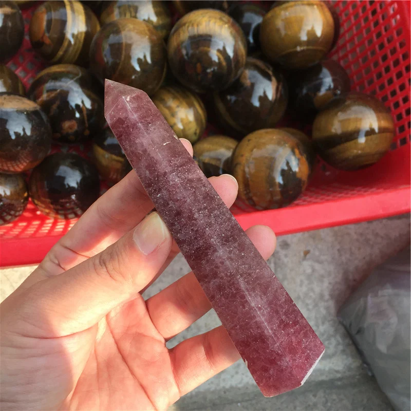 Wholesale Reiki Healing Natural Strawberry Quartz Wand Crystal Point