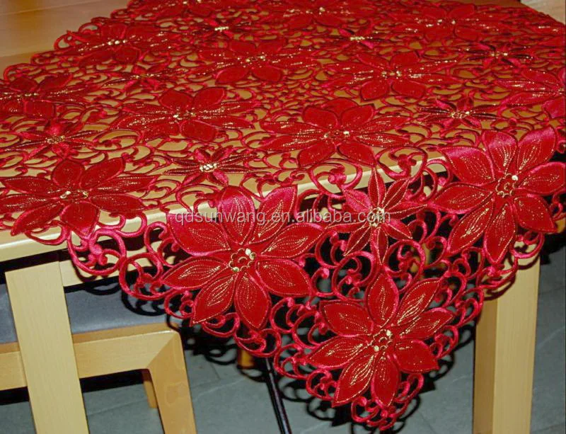 Рождественская настольная подсвечник из красной ткани с вышивкой и резаком