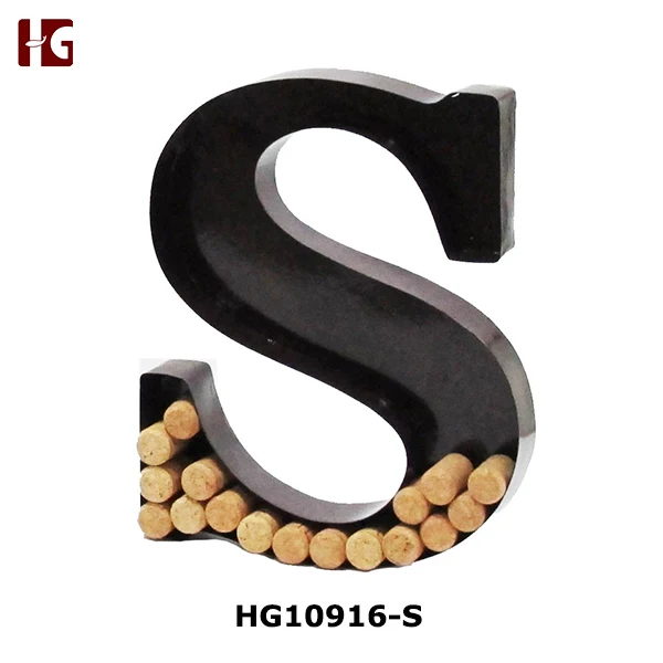 Настенный держатель для вина Monogram с буквой