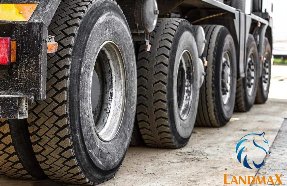 
Landmax LMBT168 All Position Radial Truck Tire 9.00R20 