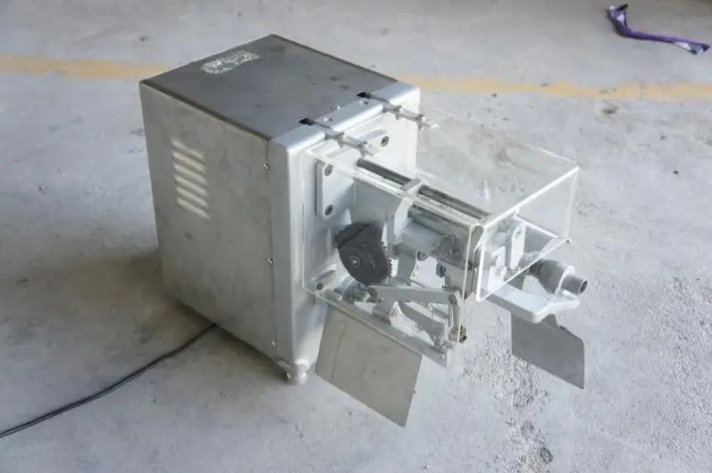 Semi-Automatic Stainless Steel Appel Peeling Machine/Apple Slicing Machine/Apple Coring Machine