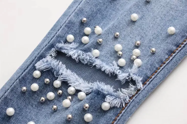 Модные рваные повседневные женские джинсы с жемчугом