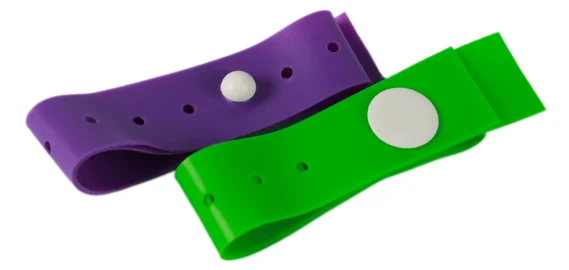 New Button Design Disposable Tourniquet with Holes