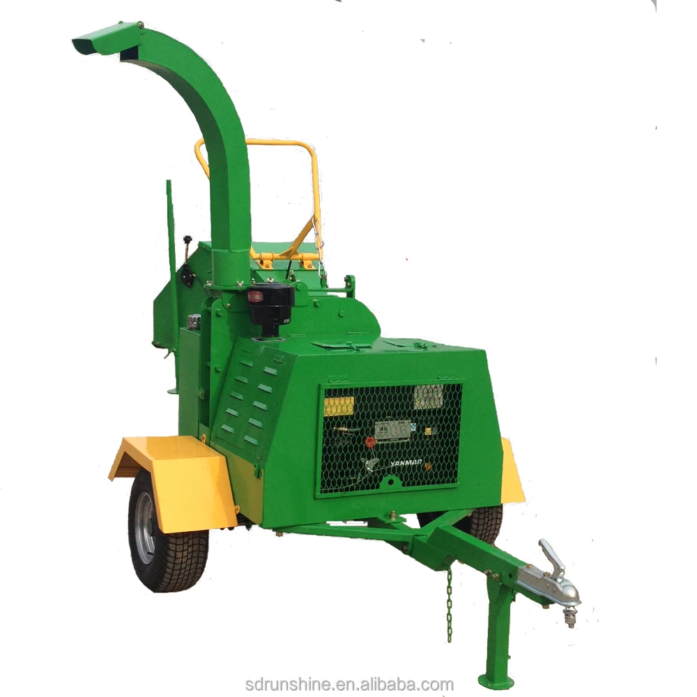 DWC22 wood chipper machine with diesel engine and 2 ball hitch