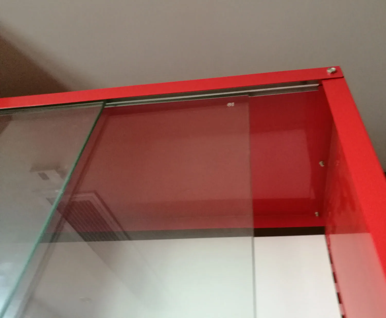 drawer storage wall shelving for pharmacy store shopping mall with acrylic cabinet
