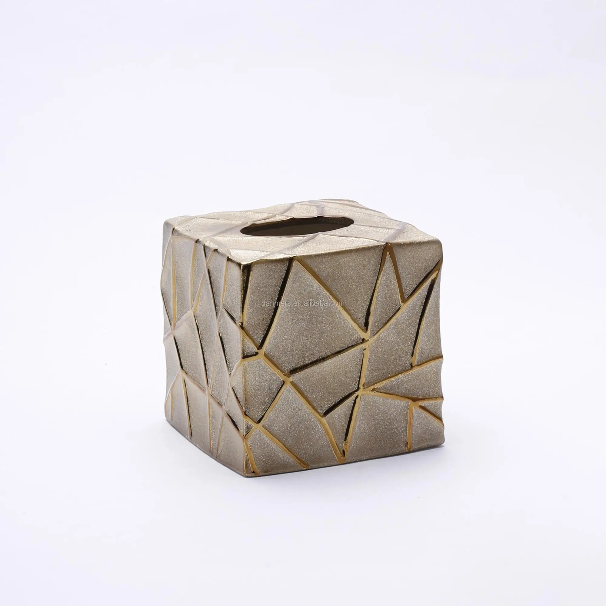 6 Piece Ceramic bath set custom eco-friendly stoneware gold electroplated bathroom accessories