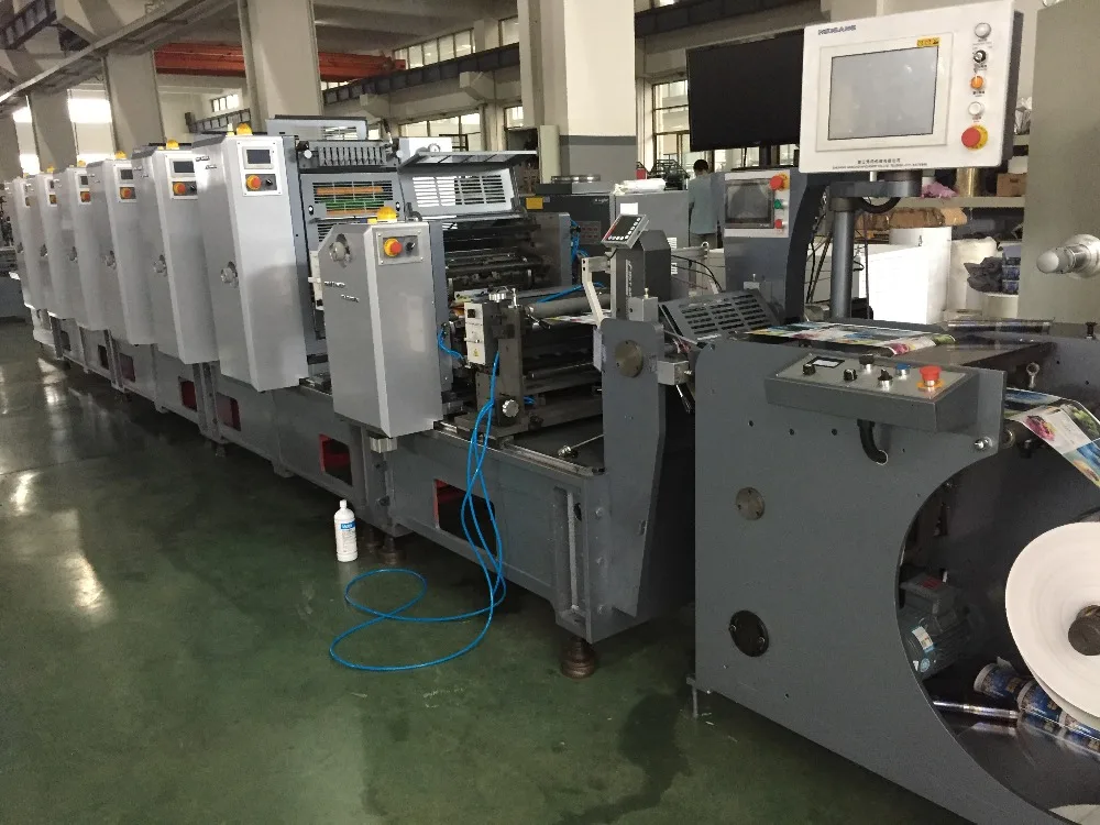 ZX-320 Intermittent label Offset printing machine ensure the material nip steady and accuracy