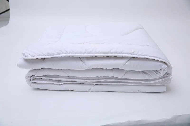 
Classic White Duck Feather and Down Duvet Wholesale Goose Feather Down Duvet 