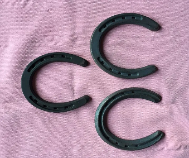 Factory Wholesale Steel Horseshoes for Horse Racing Game Set