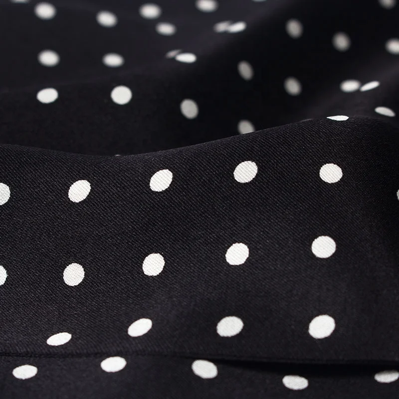 
Hot Sale Polyester Twill Ascot Tie High Quality Black And White Dot Design Cravat 