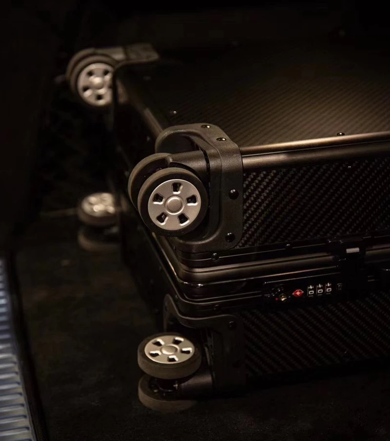 100% real carbon fiber trolley luggage suitcase