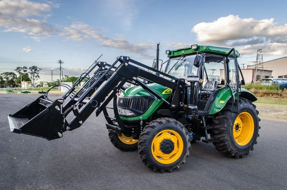 
Chinese Cheap Farm small 30hp 40hp 4wd compact tractor Mounted frond end loader with bucket for sale 