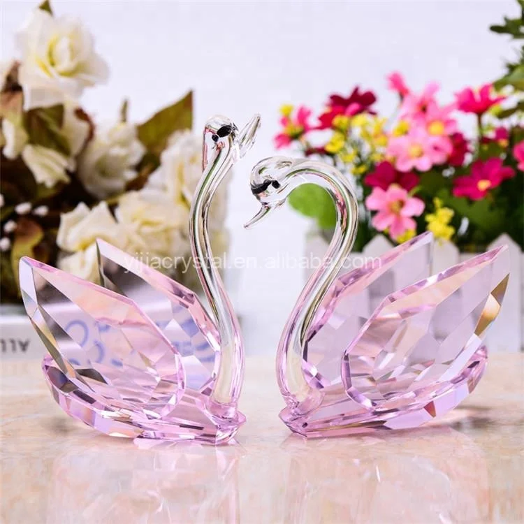 Crystal Glass Swan Couple for Wedding Guests Give Away Gifts