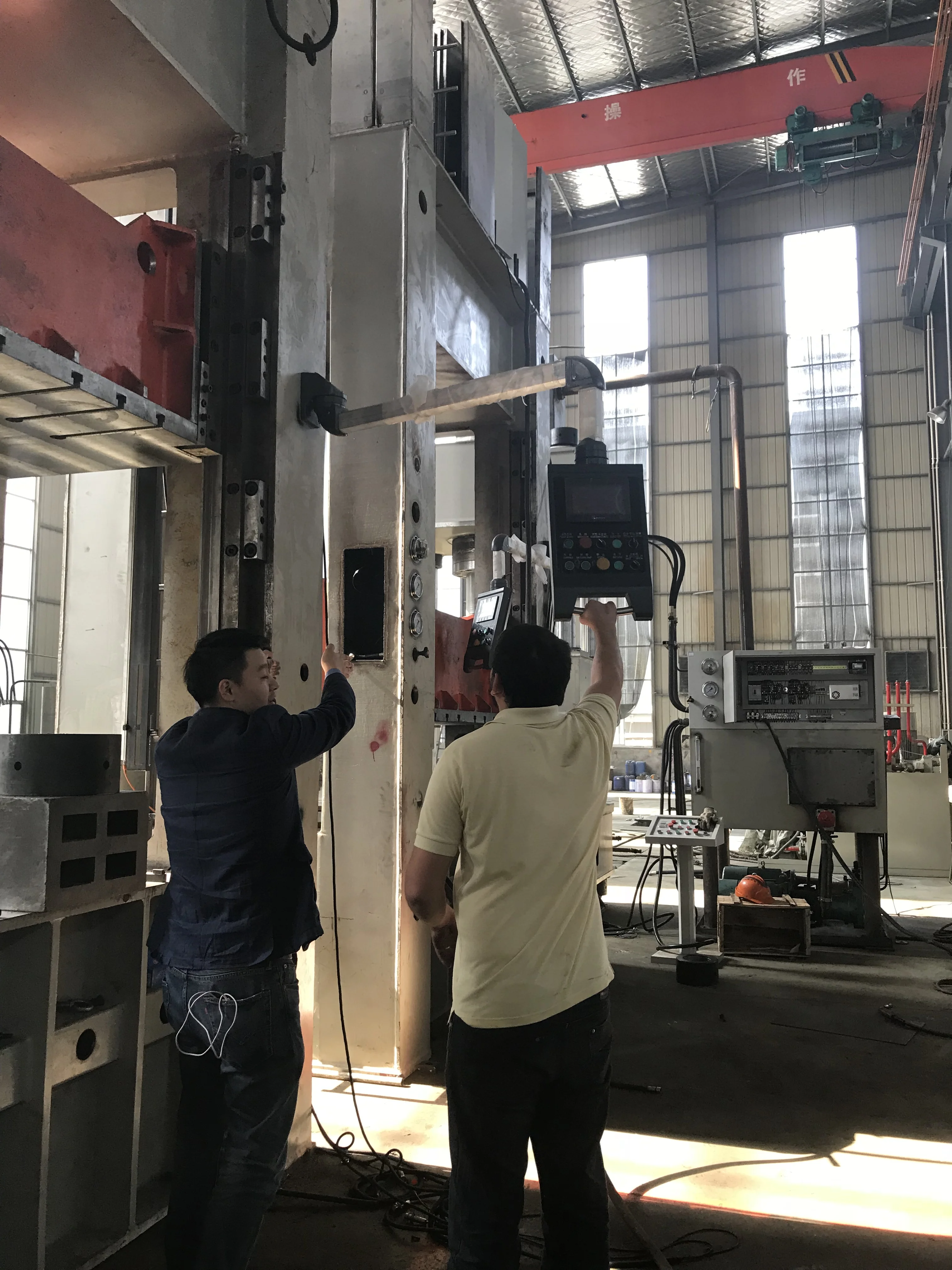 China 800 ton 1000 ton 2500 ton mechanical powerful press machine