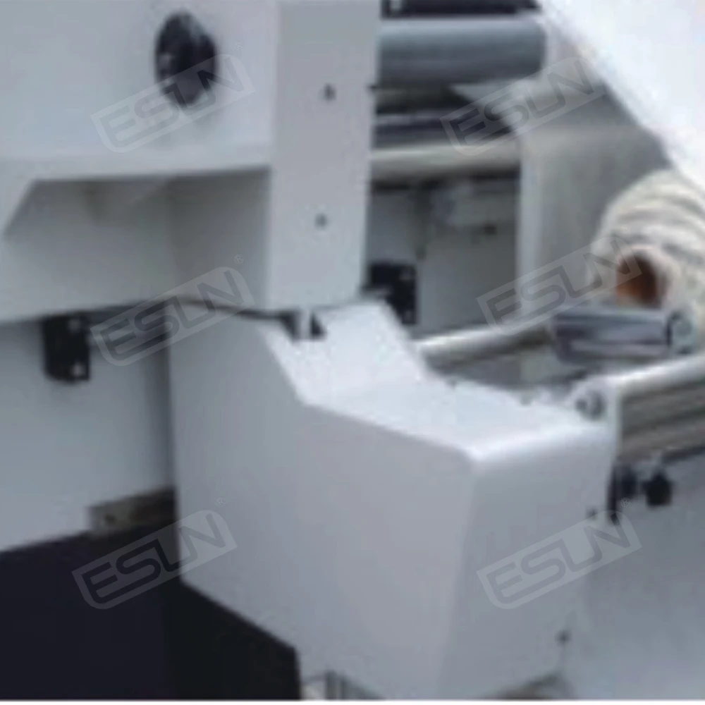 ESQ-3000 Computerized Multi-needle Chain Stitch Quilter Machine