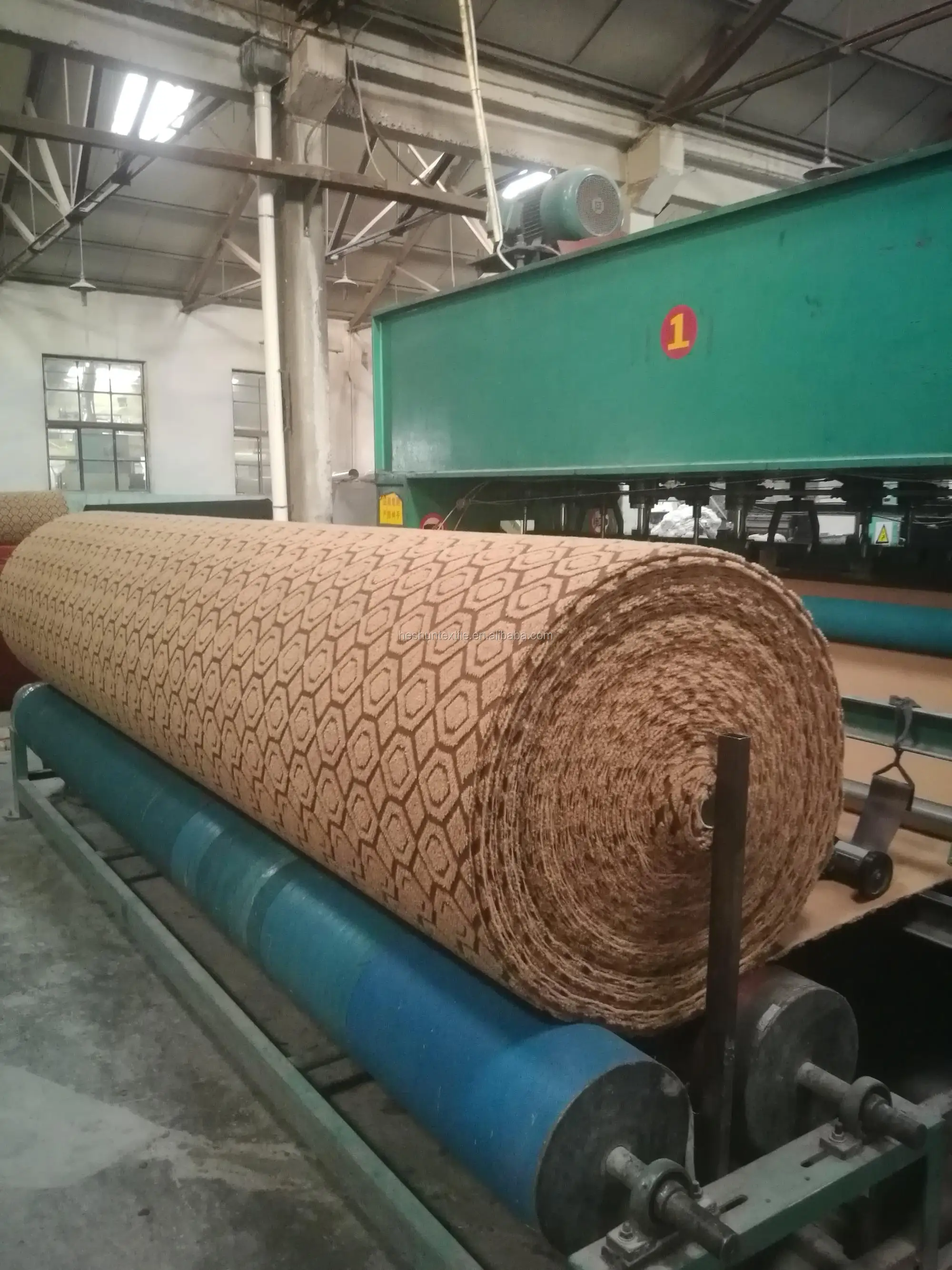 Chinese carpet factory 100% polyester single/double color velour jacquard exhibition carpets
