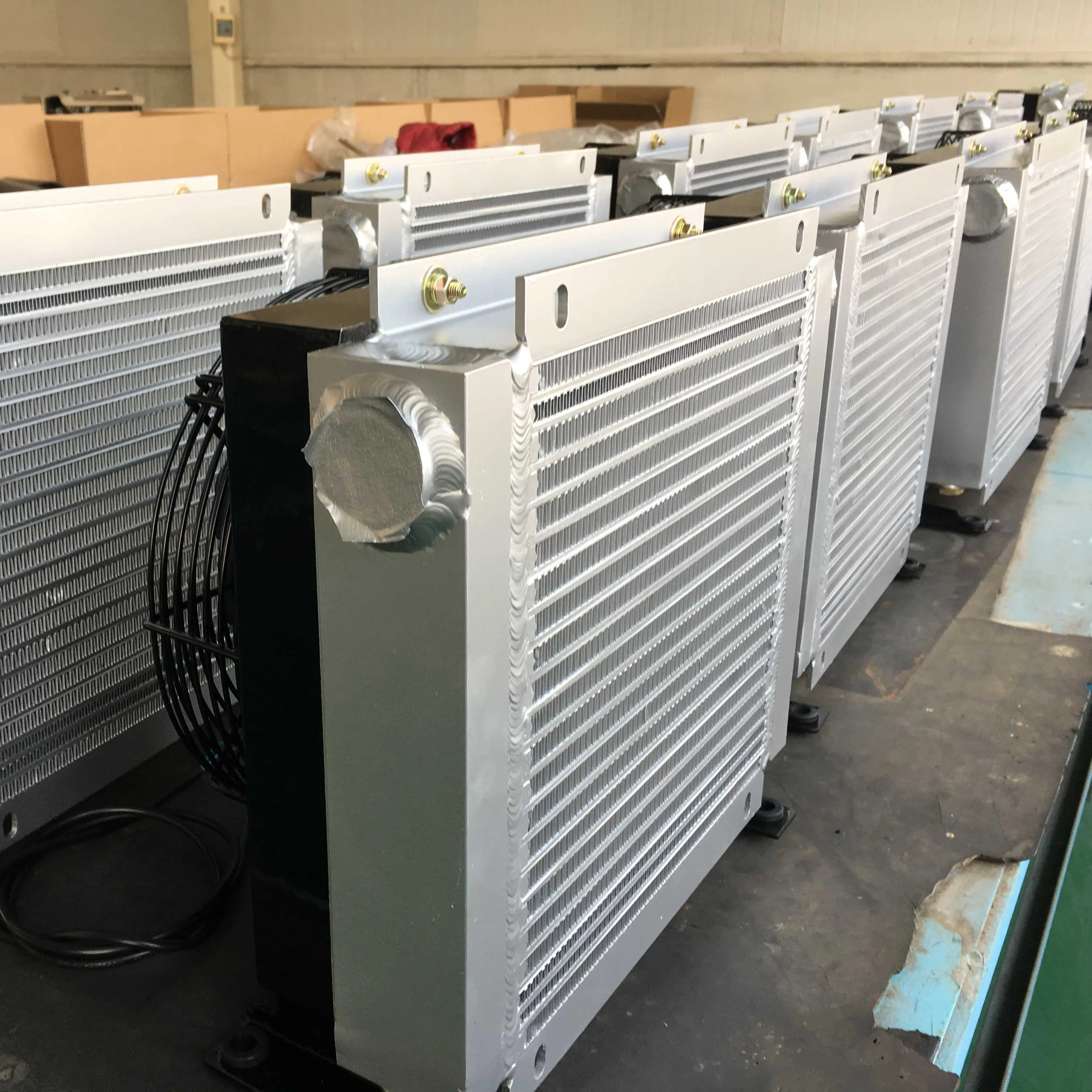 Hydraulic Radiator Hydraulic Oil Cooler Radiator supplier