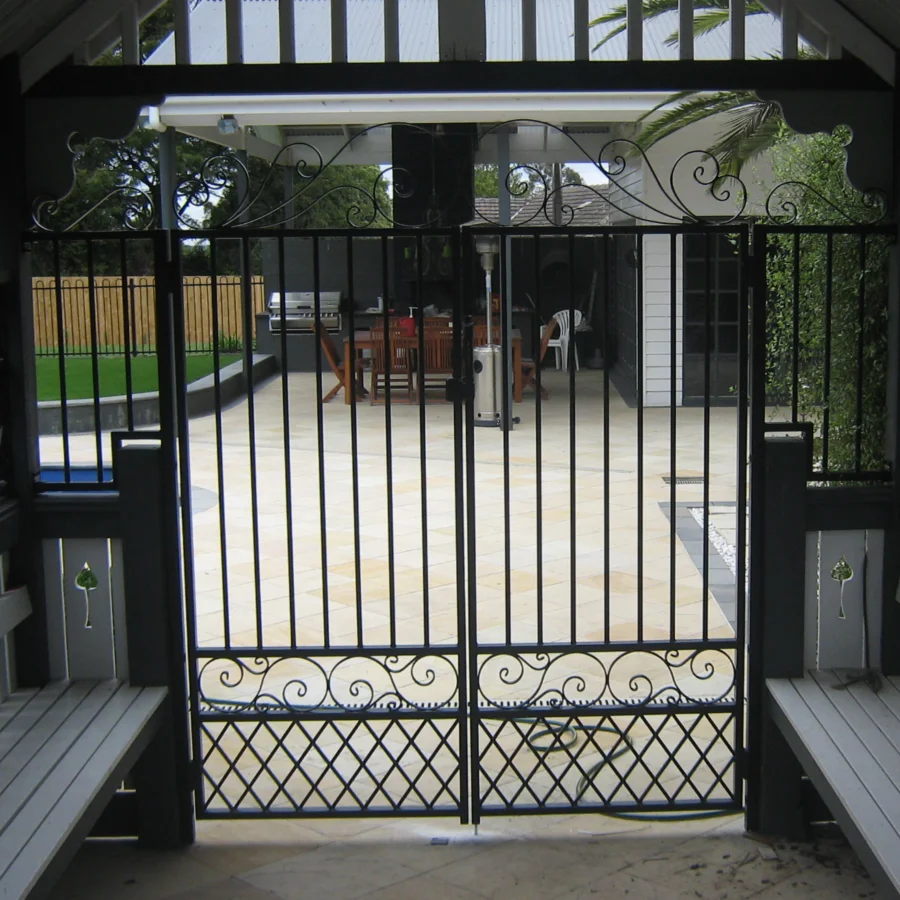 Prima balcony/indoor/outdoor  used wrought iron railings for sale