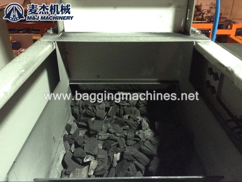 charcoal packing machine