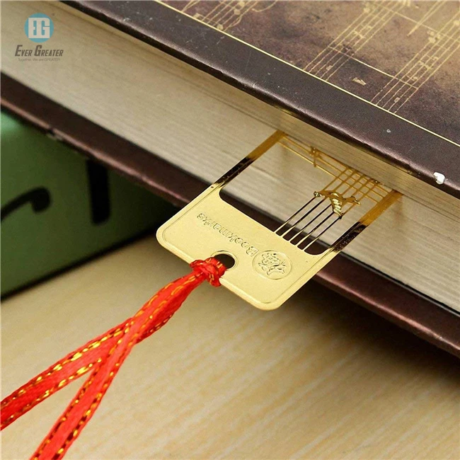 Chinese Style Vintage Exquisite  Personalized Beautiful Shiny Gold Metal Bookmark For Book
