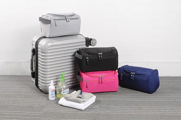 Popular Black Hanging Waterproof Travel Men Toiletry Bag With Hook and Handle and Portable