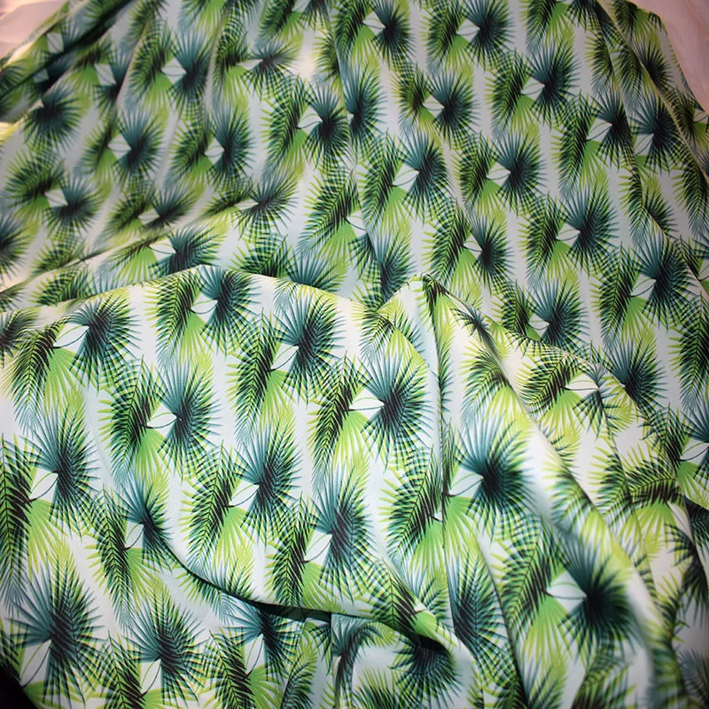 Hot Sale Printed 100% Polyester Microfiber Peach Skin Fabric For Garment