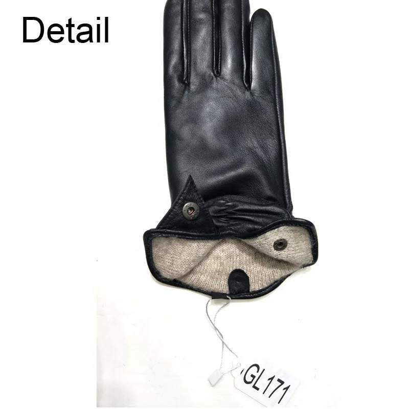 Sheep leather gloves