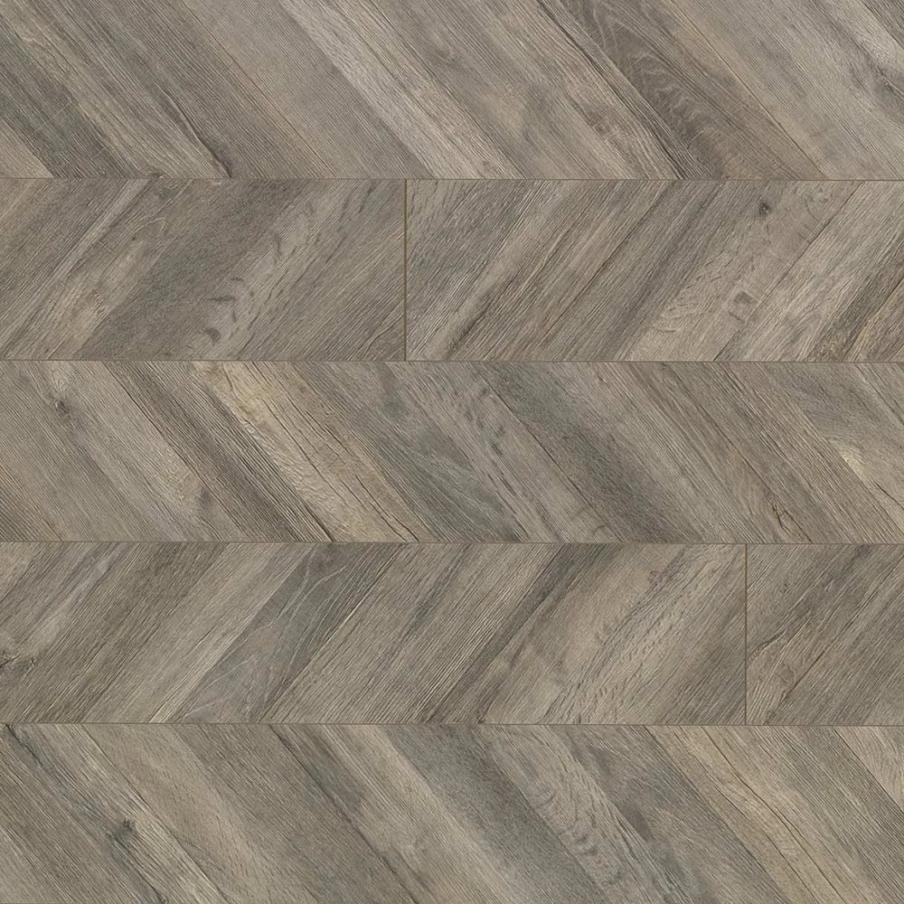 New design high quality oak engineered chevron parquet flooring