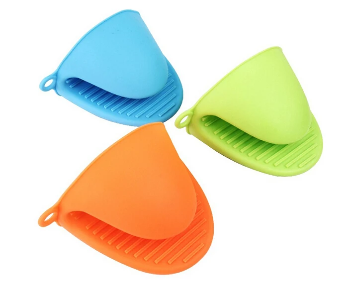 Silicone Oven Grab Mitt / Pot Holder - Various Colours Silicone Oven Grab Mitt